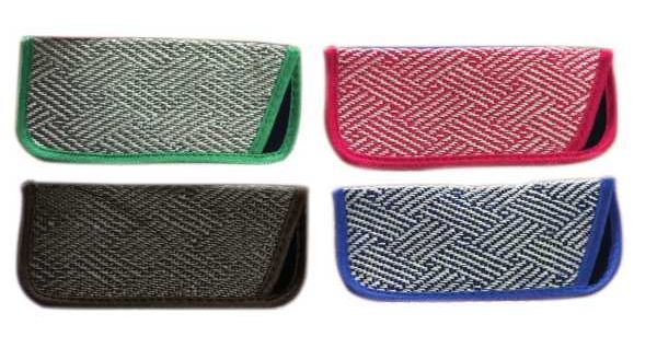 Etui / case