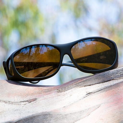 [C402A] Cocoons black amber (M)